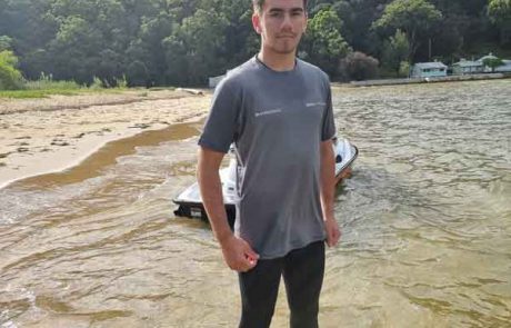 Jay in front of his gtx170